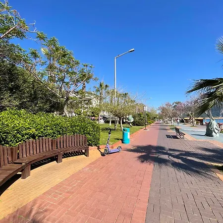 Апартаменты Sa Apartments! Cleopatra Beach 2Bd Flat