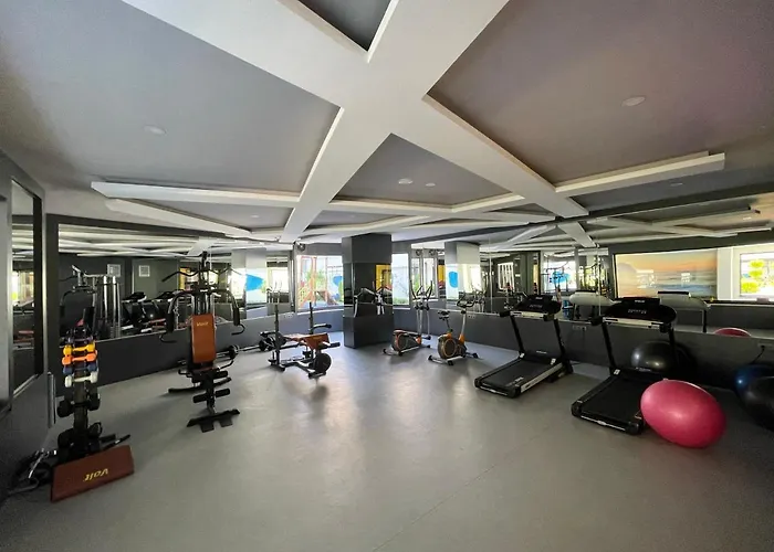 Апартаменты Sa Apartments! Cleopatra Beach 2Bd Flat *